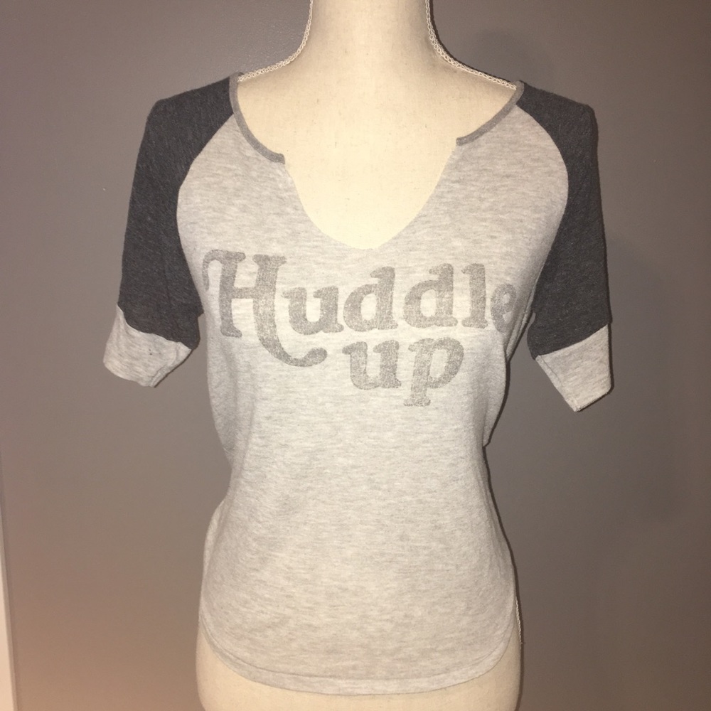 3/4 sleeve Huddle Up T-Shirt